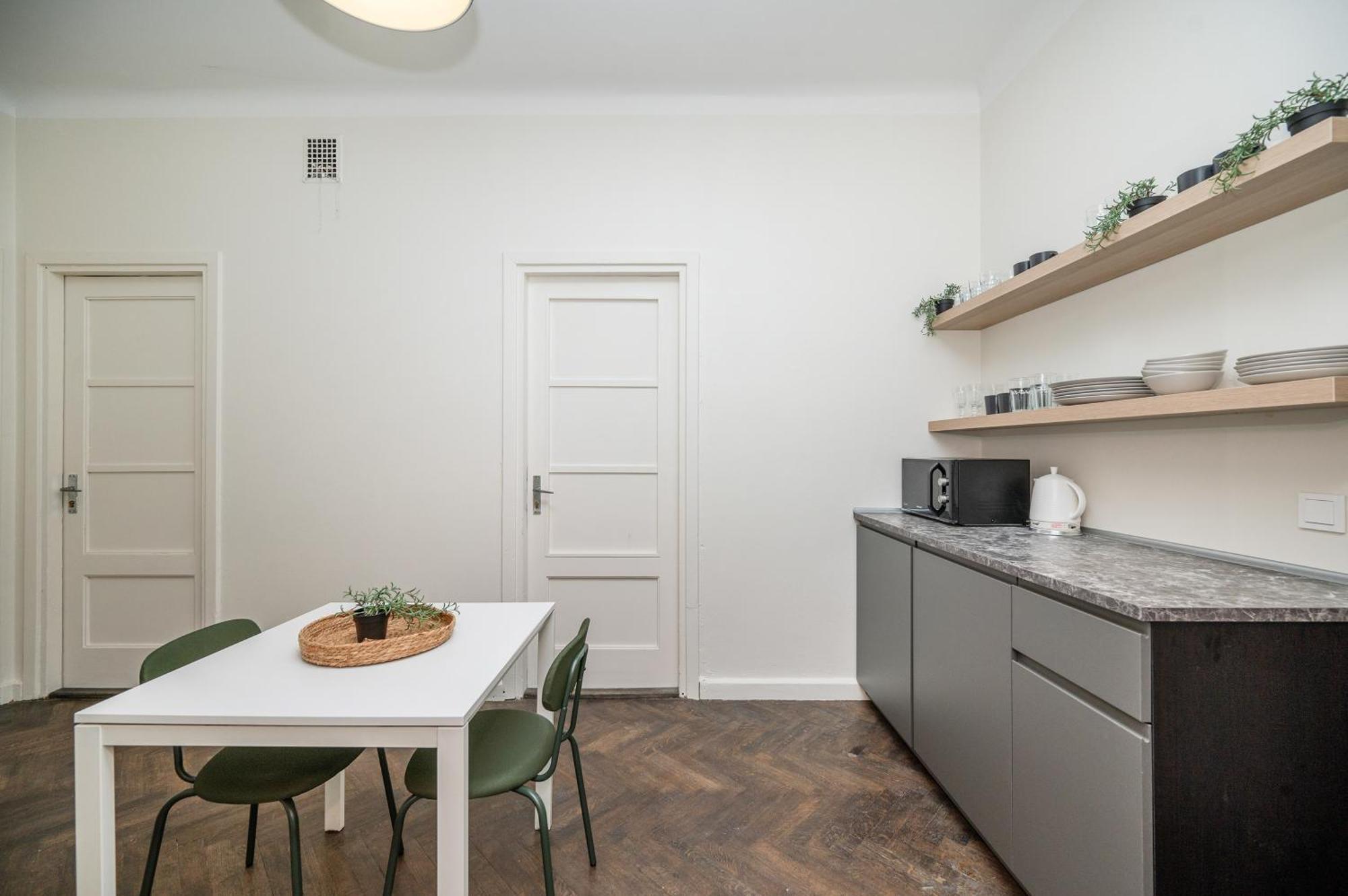 Central Avenue Residence Kaunas Exterior photo